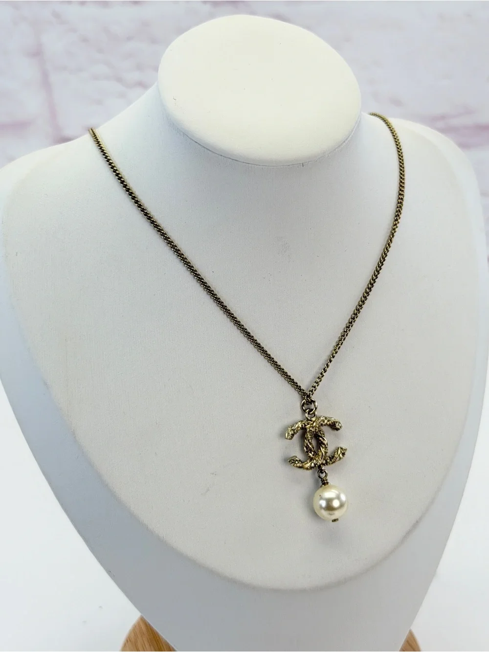 Chanel CC Crystal Pearl Gold Tone Pendant Necklace